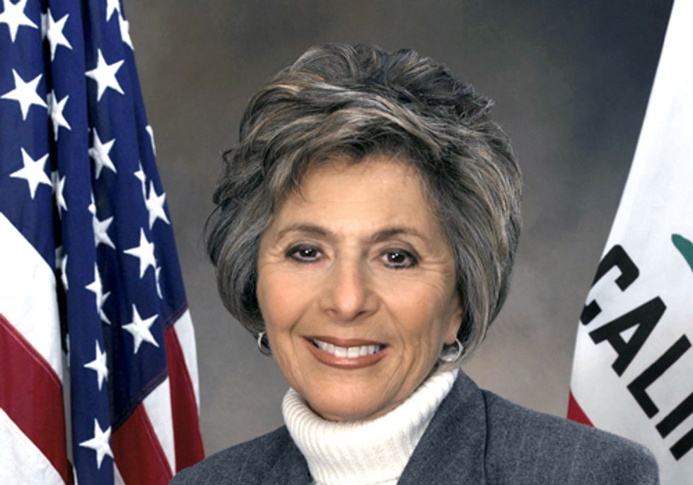 Senator Boxer Creates First U.S. Climate Change Caucus