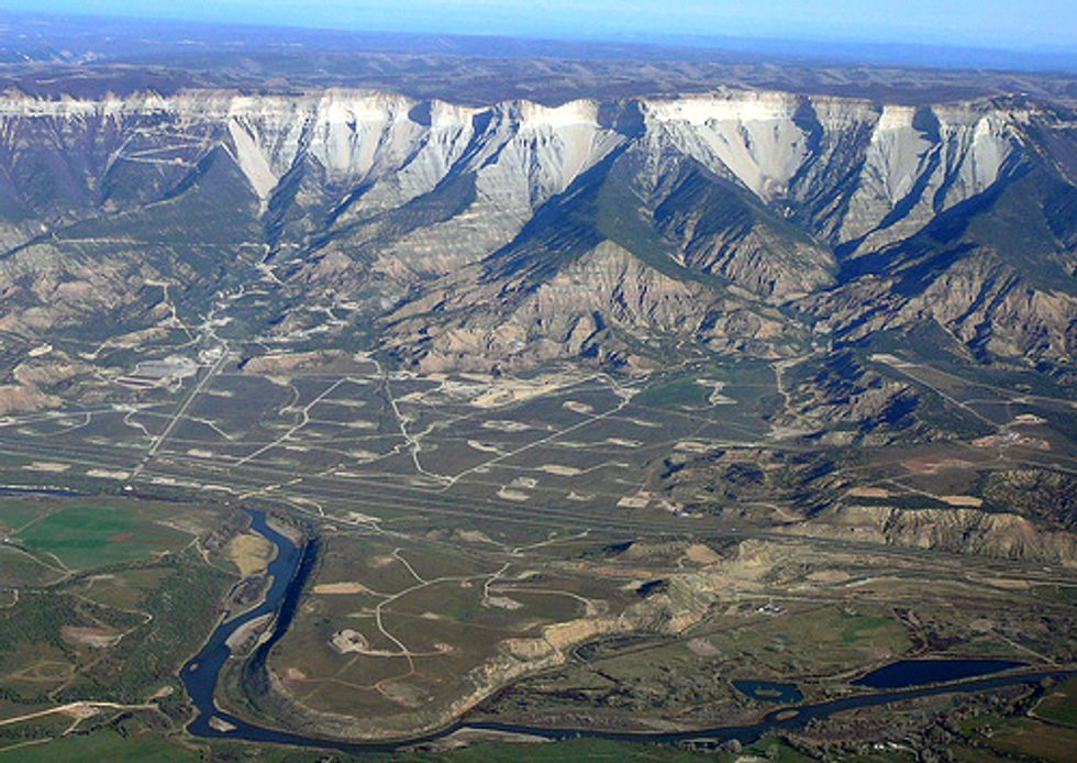 Republican Groups Tell Obama to Frack Public Lands and Abandon Federal Regulations