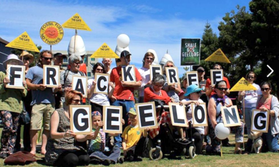 Thousands Worldwide Urge Leaders to Ban Fracking