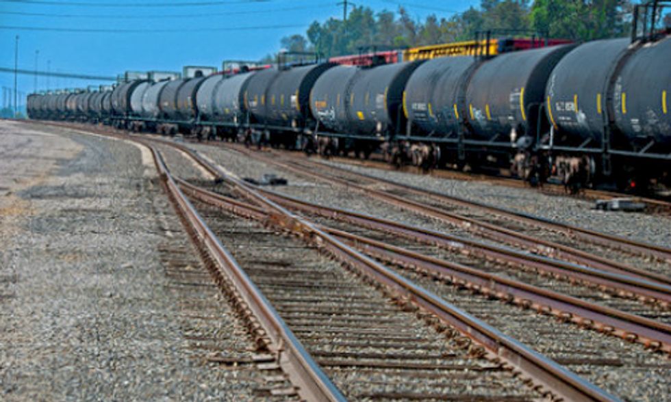 State Department Considers Oil by Rail in Keystone XL Decision