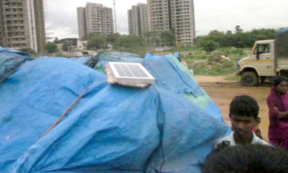 Solar Light Improves Lives of India's Urban Poor