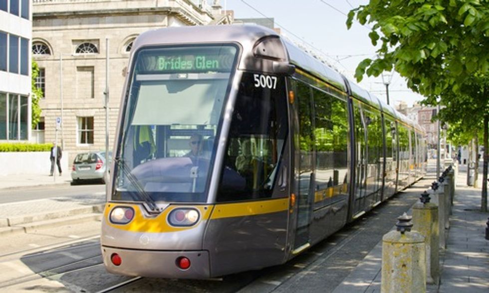 Light Rail Benefits Economy and Environment—Why Oppose It?