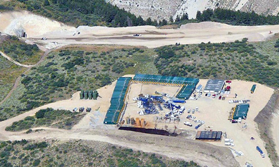 Fracking Chemicals Found to Disrupt Hormone Function