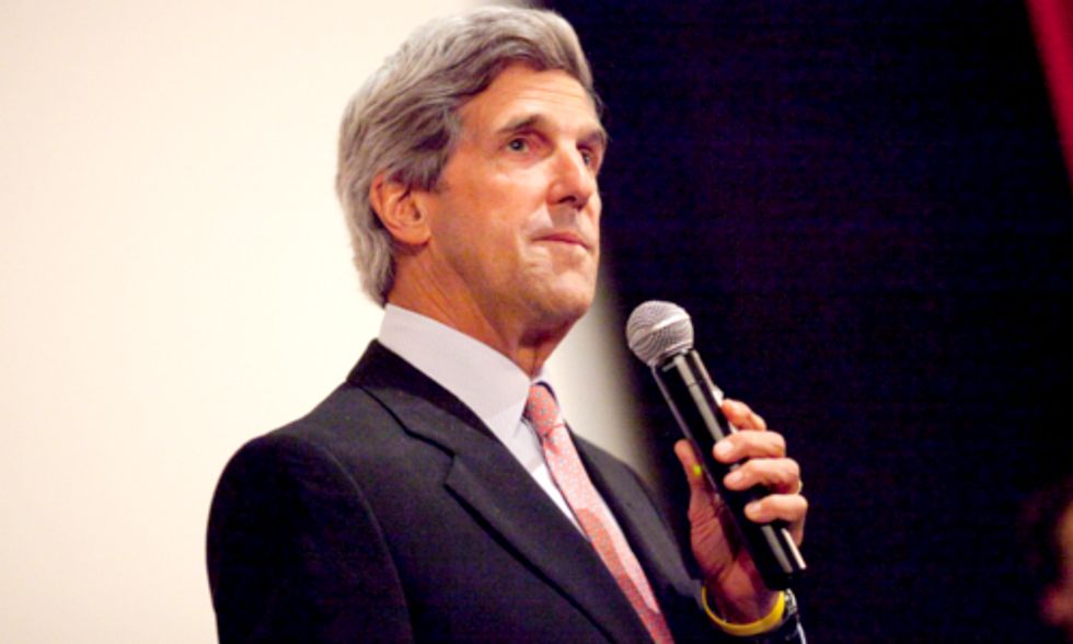 Secretary Kerry Aggressively Pursues Major Climate Pact, Could Close Door on Keystone XL Pipeline