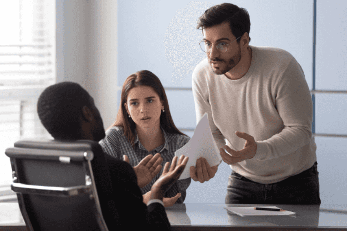 contract, fee, subscription, angry customer, angry couple