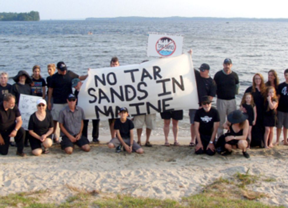 Another Maine Town Passes Resolution Opposing Tar Sands Pipeline
