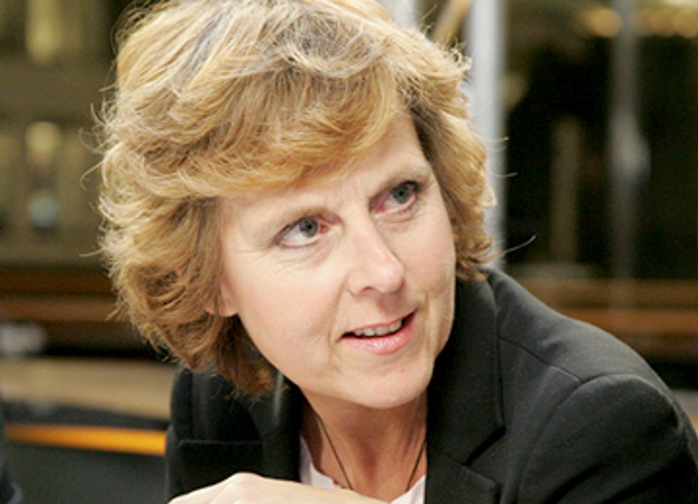 EU Climate Chief Adds Voice to Fossil Fuel Divestment Movement