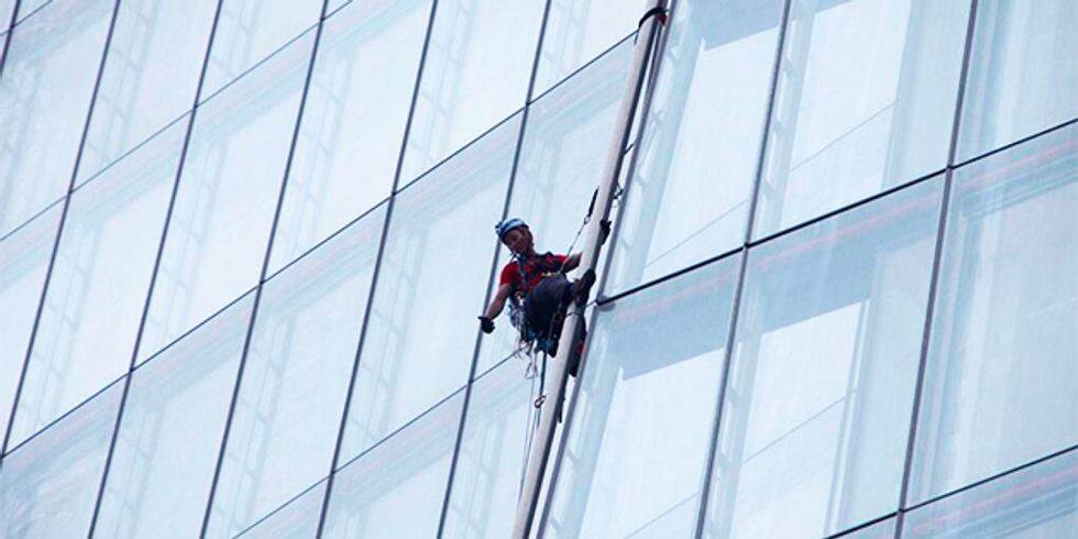 Six Women Scale Europe's Tallest Skyscraper to Protest Shell's Arctic Drilling