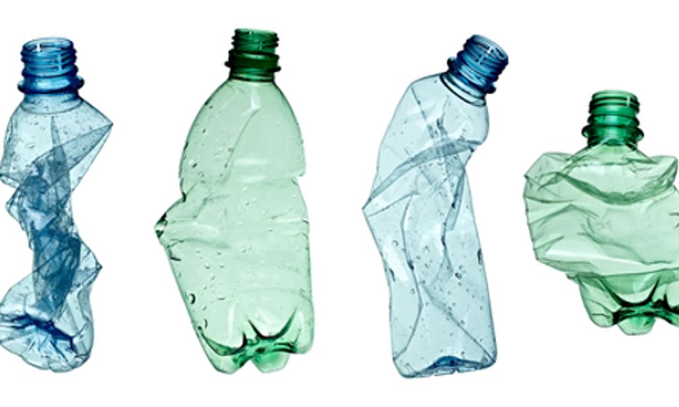 22 Facts About Plastic Pollution (And 10 Things We Can Do About It)