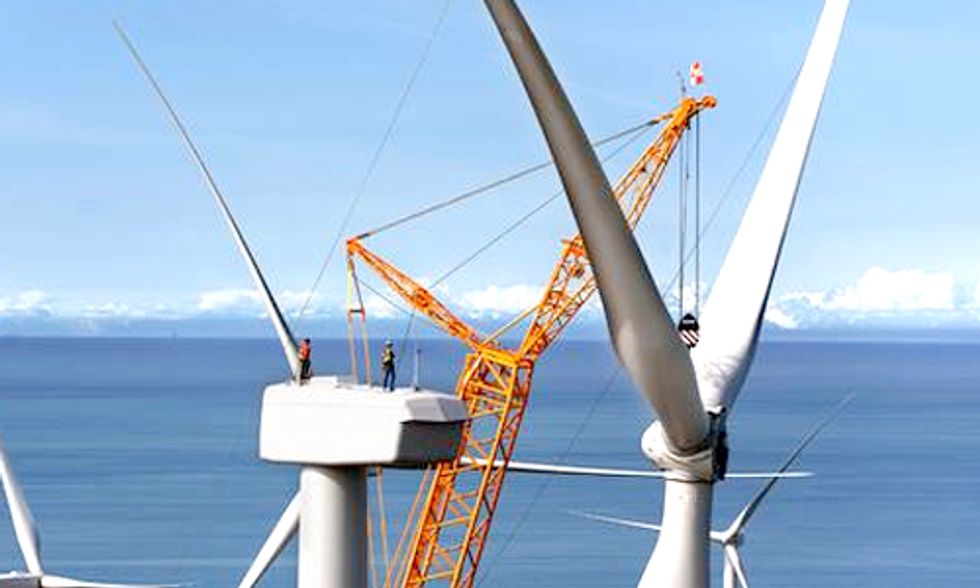 Senator's Powerful Statement Puts Wind PTC in Perspective
