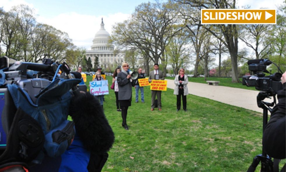 Erin Brockovich Joins Vets to Rally Against DOJ’s Position in Supreme Court Water Pollution Case