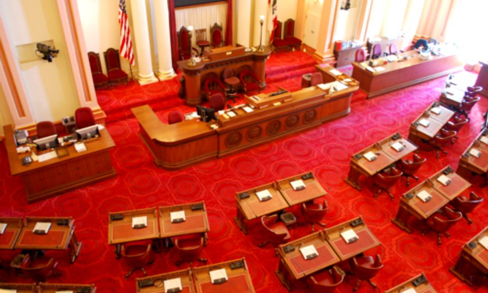 56 Senators Try to Force Keystone XL Pipeline Past President Obama and the Public