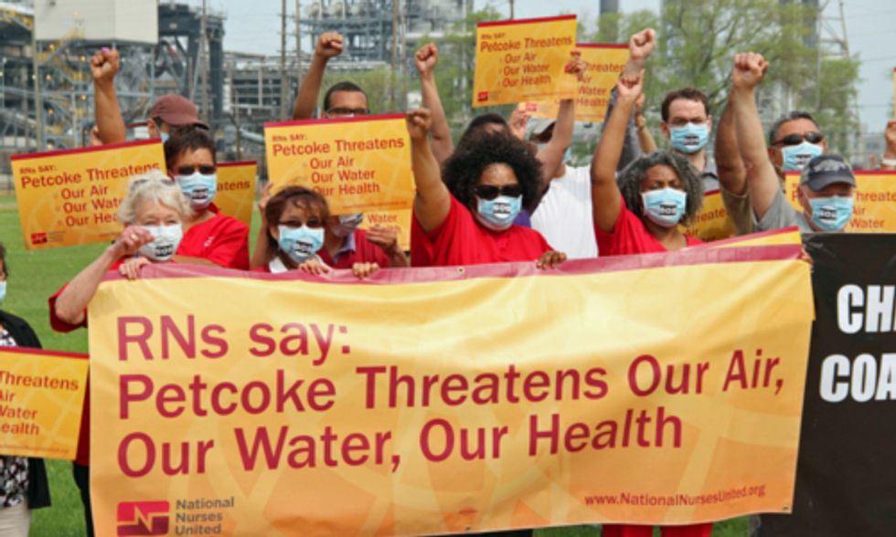 Nurses Join the Fight Against Toxic Petcoke Piles in Chicago