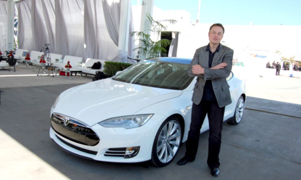Why Elon Musk Now Wants to Build Hundreds of Tesla ‘Gigafactories’