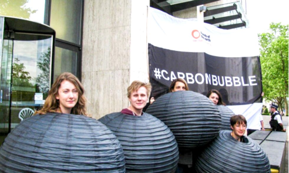 Groups Pressure Shell to End Oil Addiction Before Its ‘Carbon Bubble' Bursts