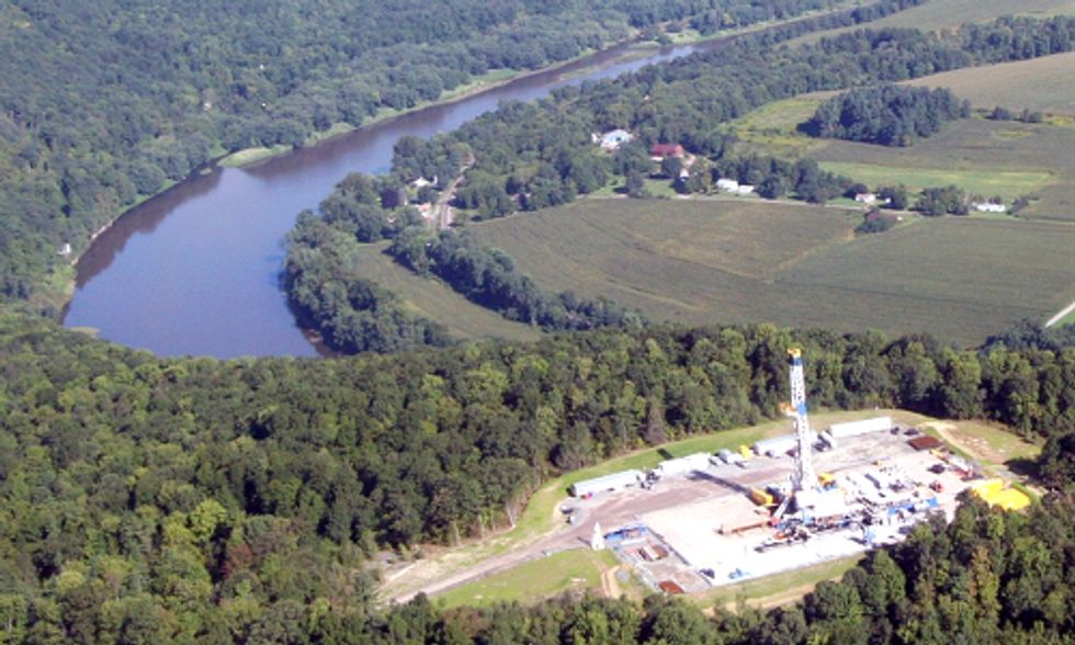 New York Assembly Overwhelmingly Passes Fracking Moratorium
