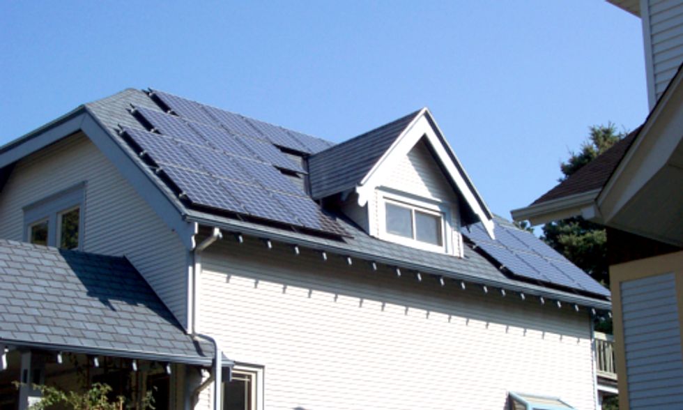 2 Solar Installers Sue State of Arizona For Imposing Industry-Crippling Property Tax