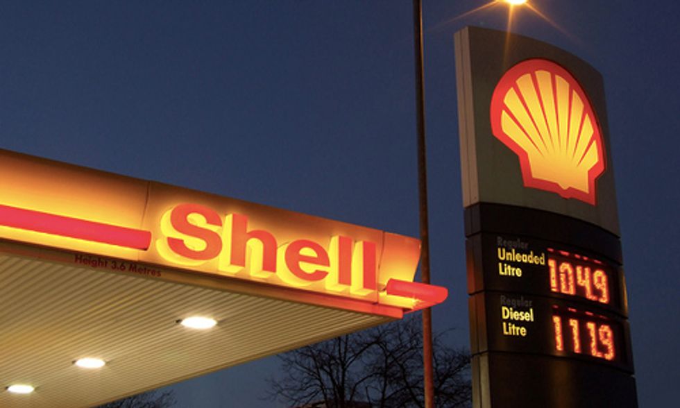 Shell Accused of ‘Orwellian Doublethink’ in Downplaying Climate Risks to Investors