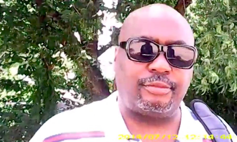 Watch a Phony Petitioner Lie to Residents of Texas Town That Could Soon Ban Fracking