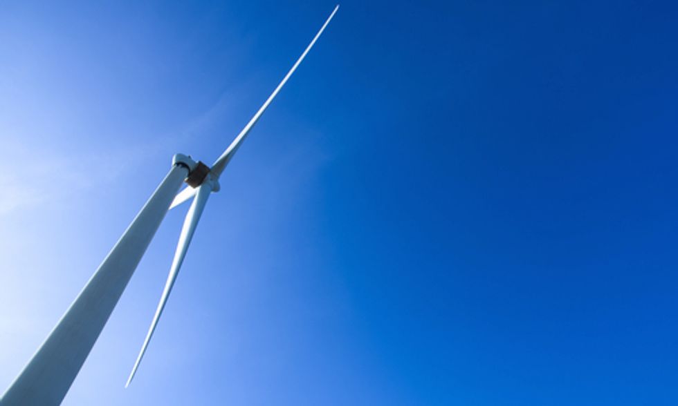 Microsoft Greens the Internet With Its Largest Wind Energy Investment