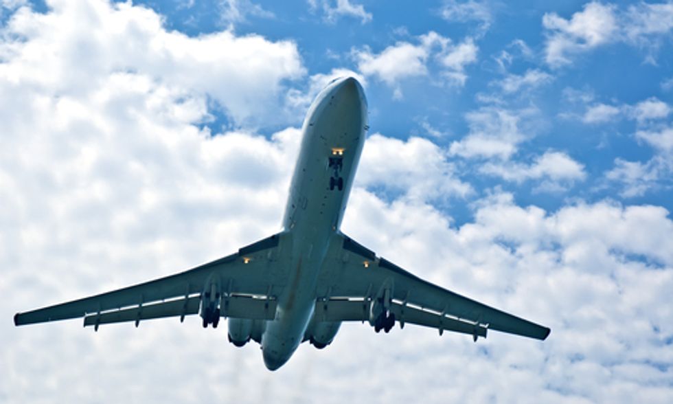Does Climate Change Cause Flight Turbulence?