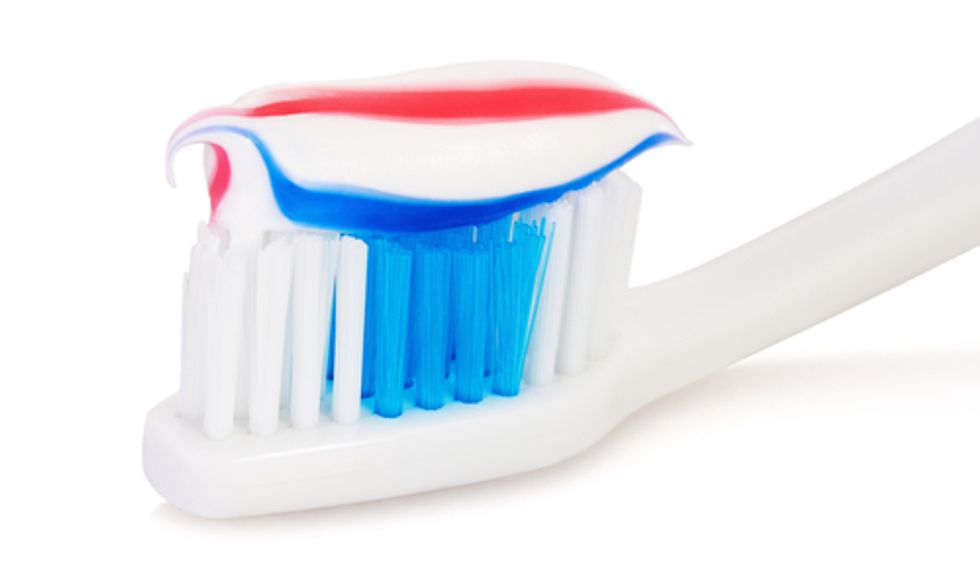 6 Toothpaste Ingredients You Should Avoid