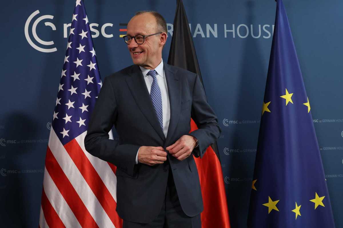 Merz: «C’è frattura tra l’Europa e gli Usa». Macron vaneggia: «Il modello siamo noi»