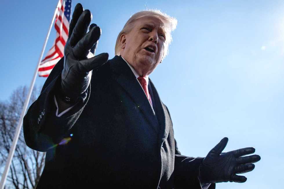 Passetto indietro di Trump sui dazi: «Gabelle giù per alluminio e acciaio»