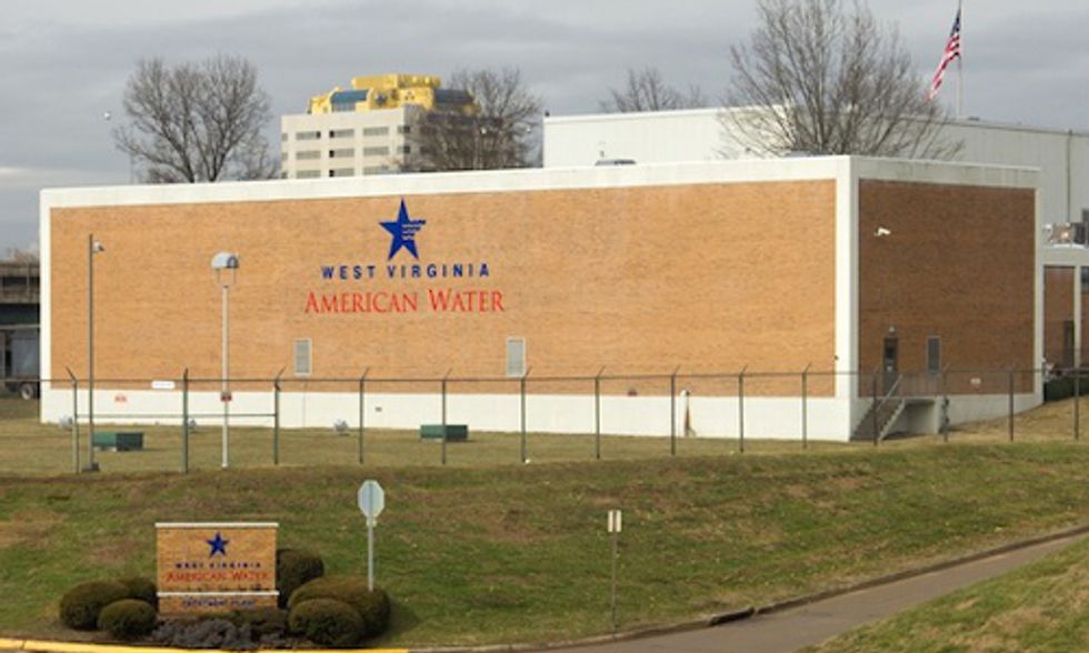 Dangers of Water Privatization Emerge In the Wake of West Virginia's Chemical Spill