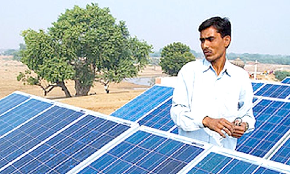 India Surpasses 2013 Solar Energy Goal, Adds 1 Gigawatt to Grid