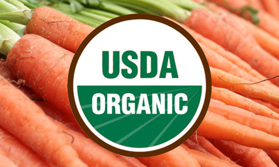Want to Avoid GMOs? Look for This Label
