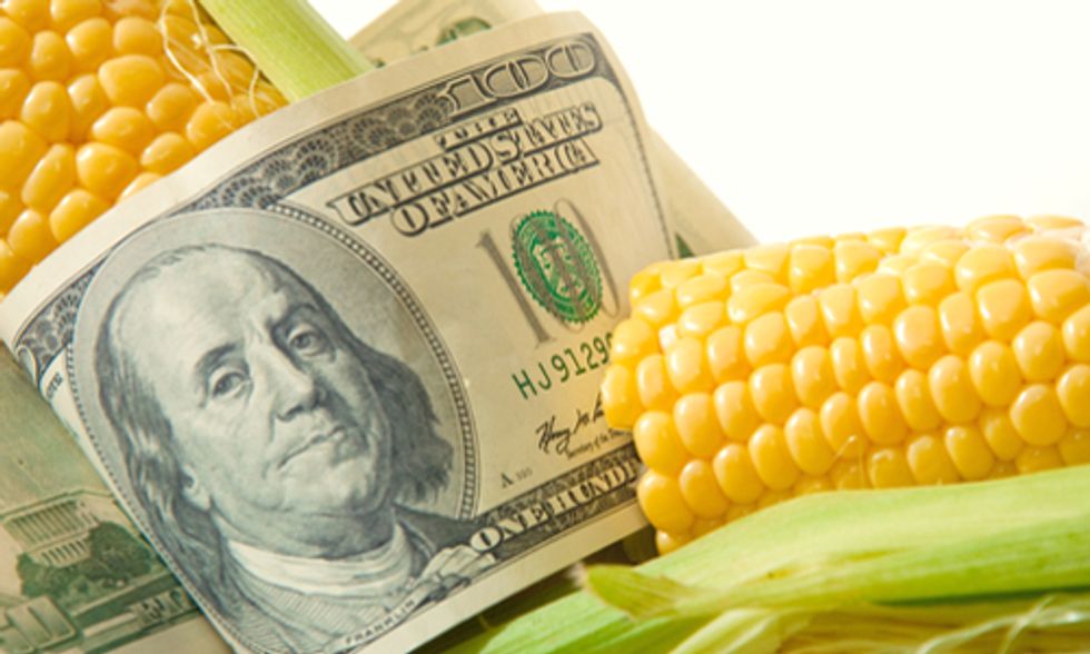 5 Ways the Farm Bill Brings Home the Bacon for Big Ag
