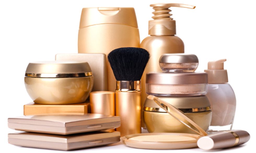 22 Cosmetics Companies File for ‘Trade Secret’ Status to Skirt Toxins Law