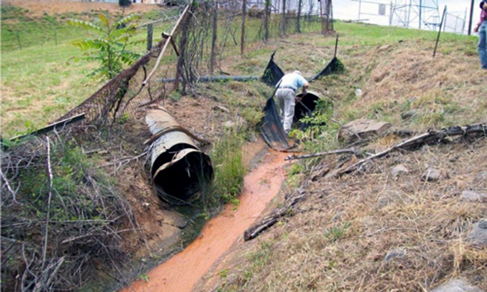 Breaking: Duke Energy Coal Ash Spill Pollutes River and Threatens Drinking Water