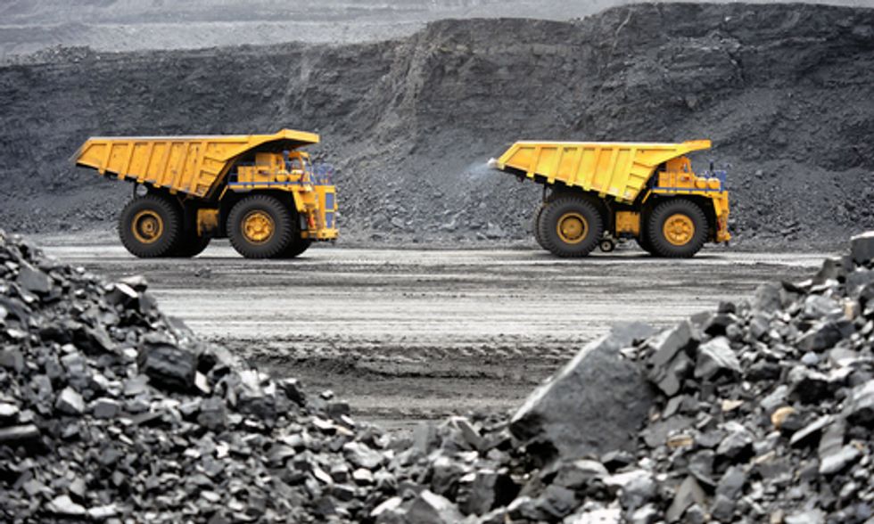 Illinois Mine Safety Head Took Thousands in Campaign Contributions from Coal Baron Chris Cline