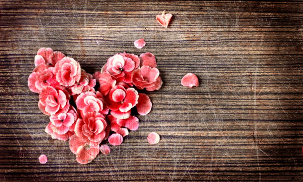 Valentine’s Day: Go Green, From Dinner to Ringtones