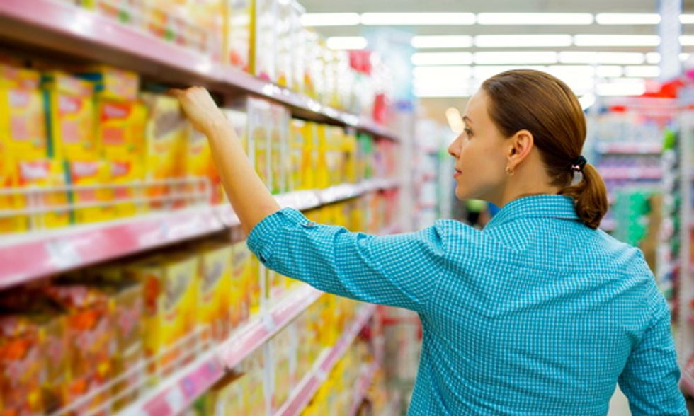 Shopping Guide Helps Consumers Dodge Genetically-Engineered Foods