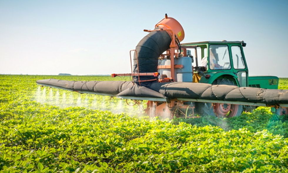 Monsanto's Roundup Found in 75% of Air and Rain Samples