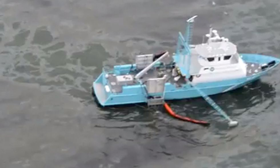 Nearly 170,000 Gallons of Oil Spills Into Busy Houston Ship Channel
