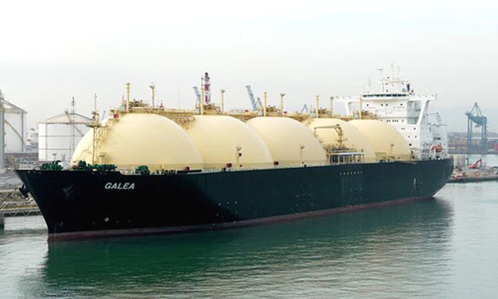 Feds Greenlight LNG Exports From Controversial Jordan Cove Project in Oregon
