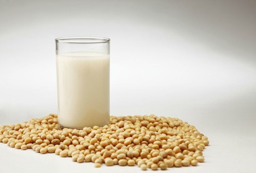 3 Alternatives to Cow's Milk for Kids