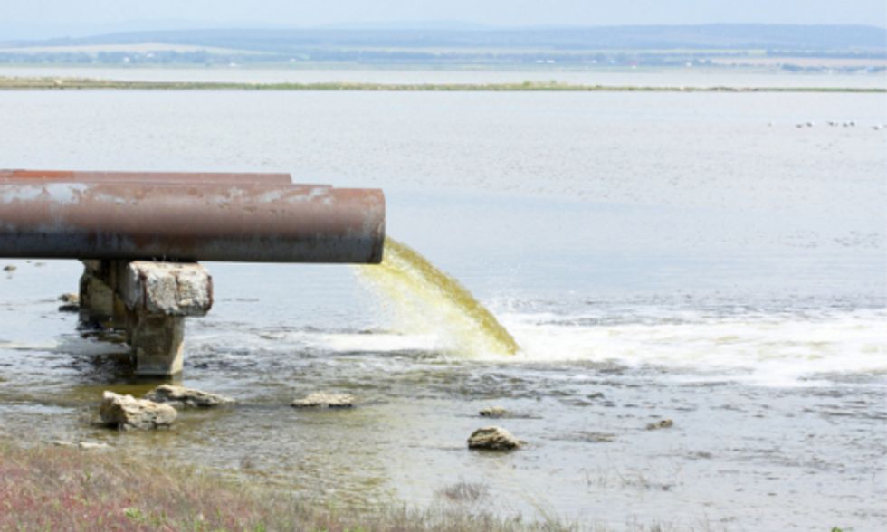 Polluting Politics: Koch Industries and Others Spend Millions to Gut Clean Water Act Protections