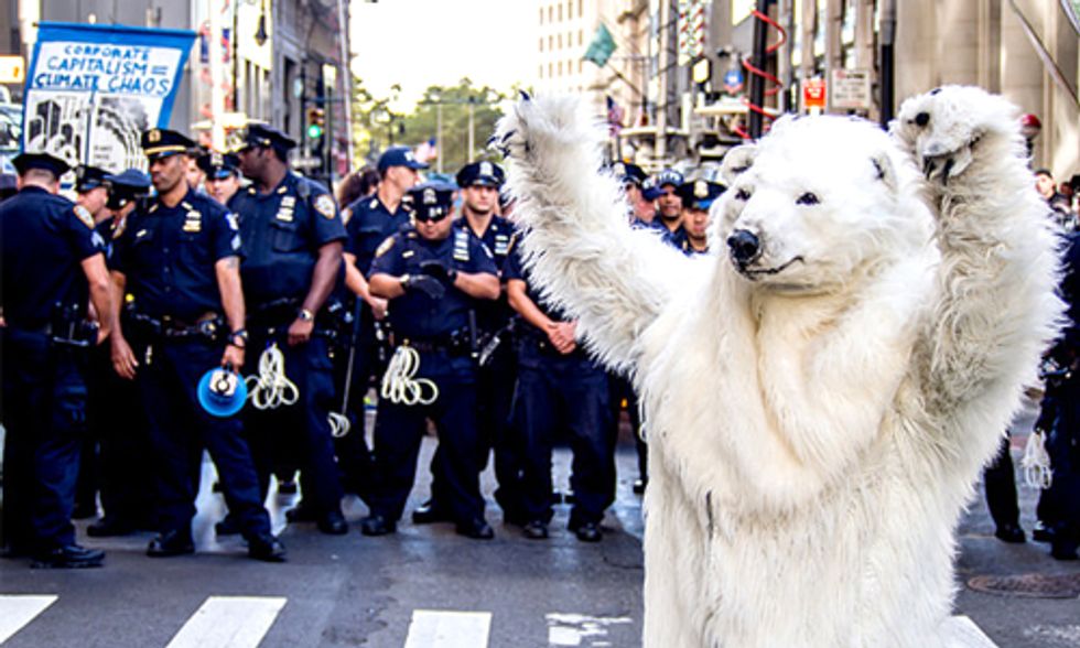10 People Found Not Guilty in Flood Wall Street Protest, Judge Takes Judicial Notice of Climate Change