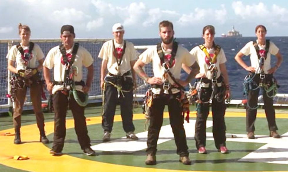 6 Greenpeace Activists Scale Shell’s Oil Rig to Protest Arctic Drilling