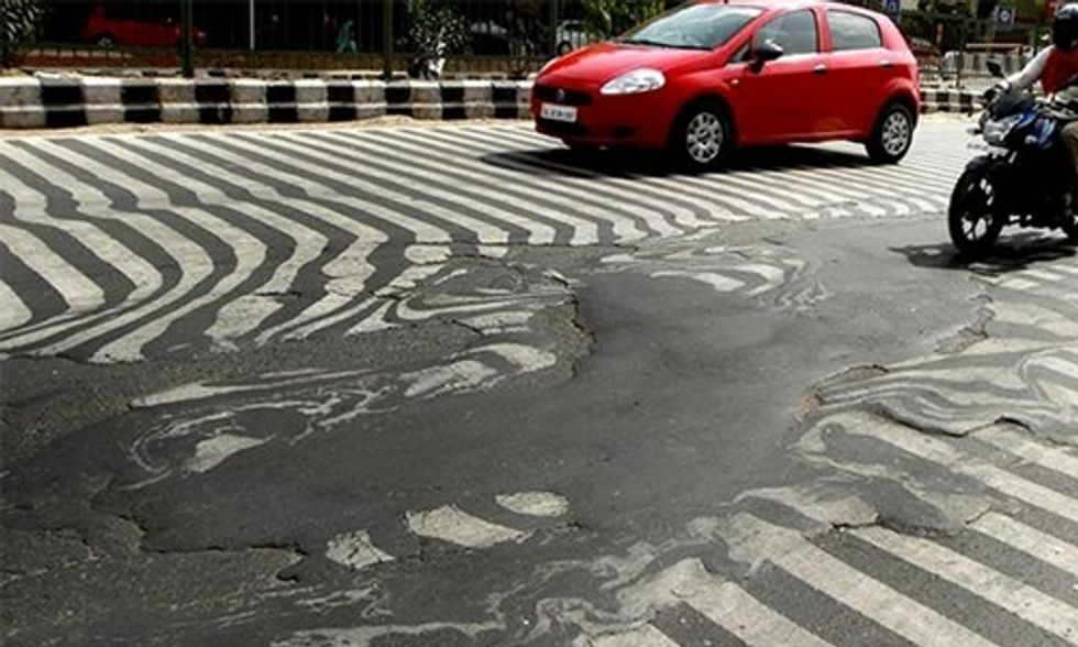 India Heat Wave Kills 800+ and Literally Melts the Roads
