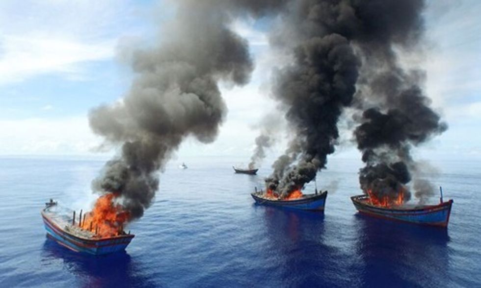 Palau Authorities Burn Vietnamese Illegal Fishing Boats Saying 'We Will Not Tolerate Poachers in Our Ocean'