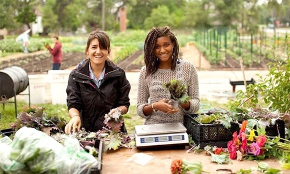 5 Reasons Why Urban Farming Rocks: Apply Today to Win the $15k Gardens for Good Grant