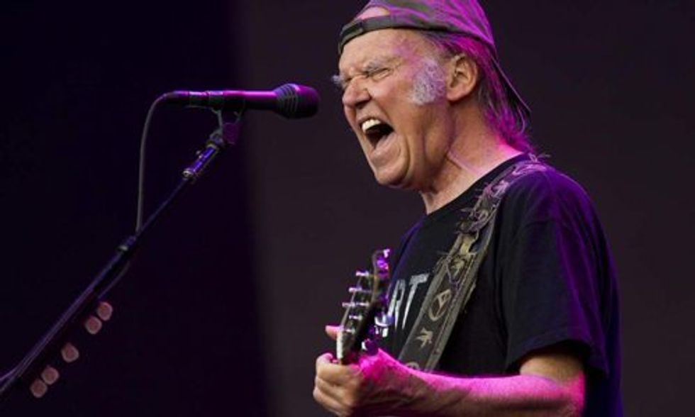 Neil Young Ups the Ante in GMO Food Fight in Vermont
