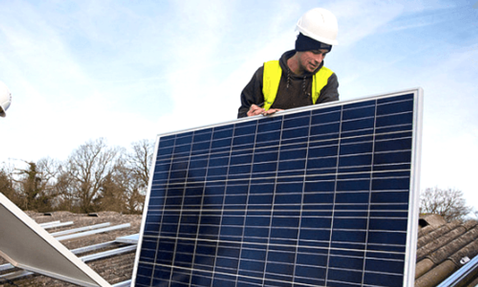 Solar Now Cheaper Than Fossil Fuels for Many Small Businesses