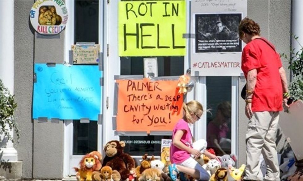 Will Walter Palmer Be Charged for Killing Cecil the Lion?